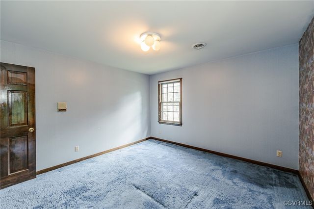 4320 Dunraven Rd, Chesterfield, VA 23236