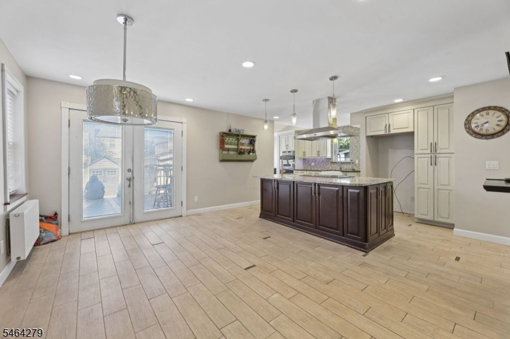 233 N 15 STREET, Bloomfield Twp., NJ 07003 — photo 5