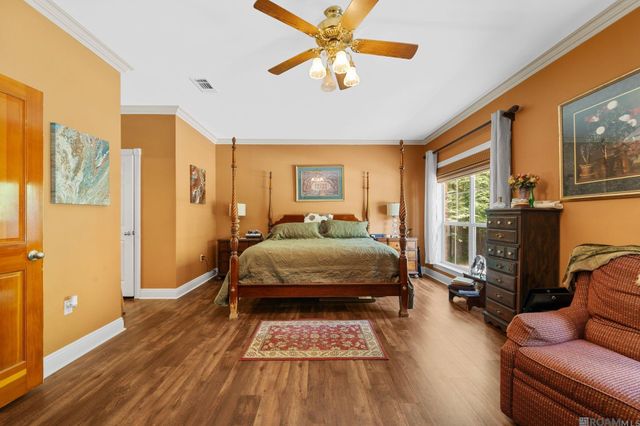 10203 Greenwell Springs Rd, Baton Rouge, LA 70814