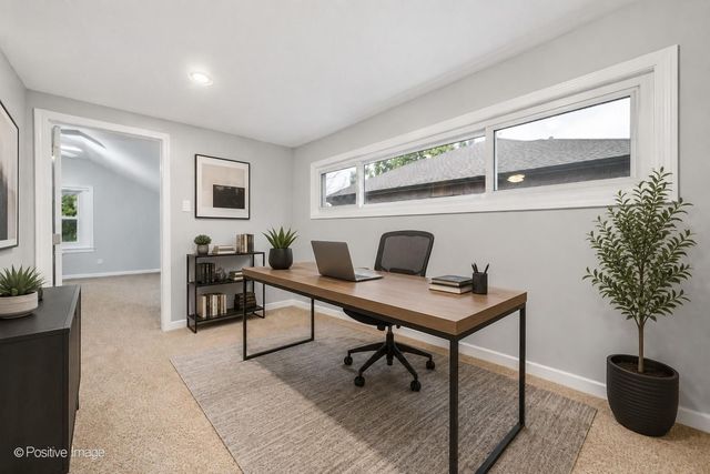 36 E Touhy Avenue, Park Ridge, IL 60068