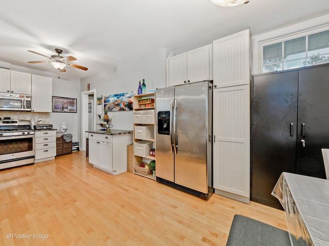 36 E Touhy Avenue, Park Ridge, IL 60068