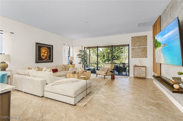 3063 Hudson TER, Naples, FL 34119