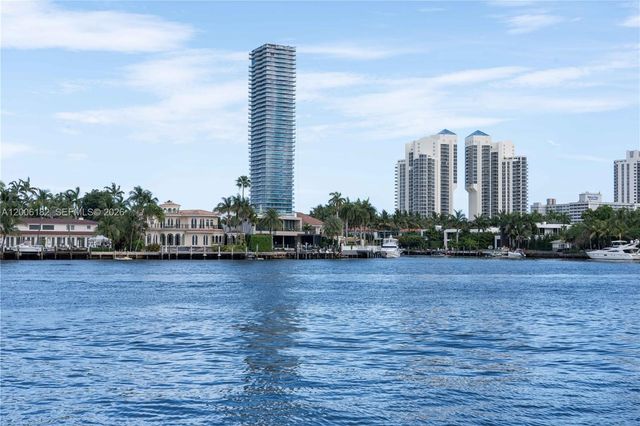 19707 Turnberry Way 18C, Aventura, FL 33180