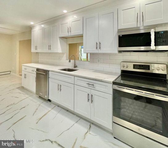 249 CENTER ST, Little Egg Harbor Twp, NJ 08087