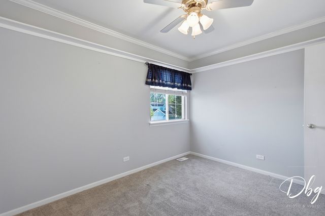 60 W Dahlia Lane, Round Lake Beach, IL 60073