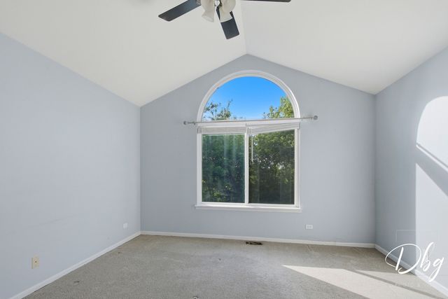 60 W Dahlia Lane, Round Lake Beach, IL 60073