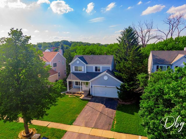 60 W Dahlia Lane, Round Lake Beach, IL 60073