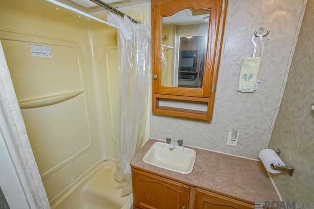 23340 Chene Blanc Ln, Maurepas, LA 70449