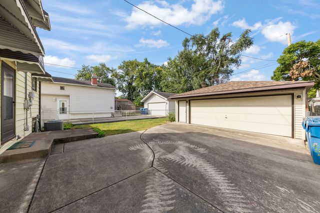 14918 Hamlin Avenue, Midlothian, IL 60445