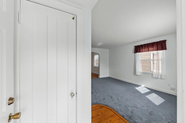 14918 Hamlin Avenue, Midlothian, IL 60445