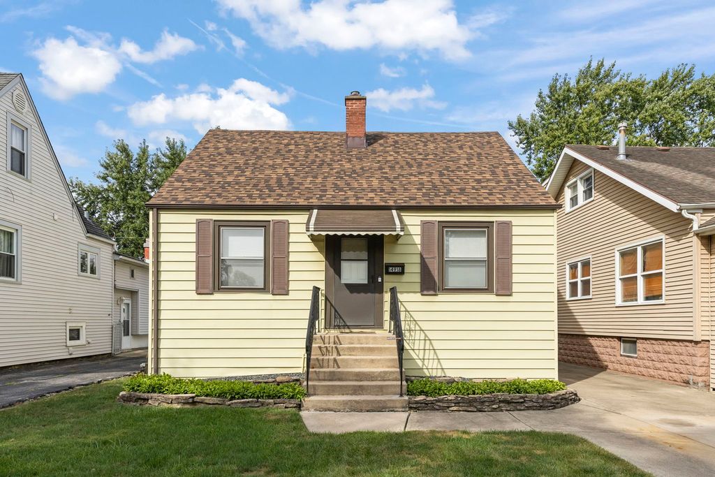 14918 Hamlin Avenue, Midlothian, IL 60445