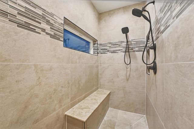 3900 Galleon, Galveston, TX 77554