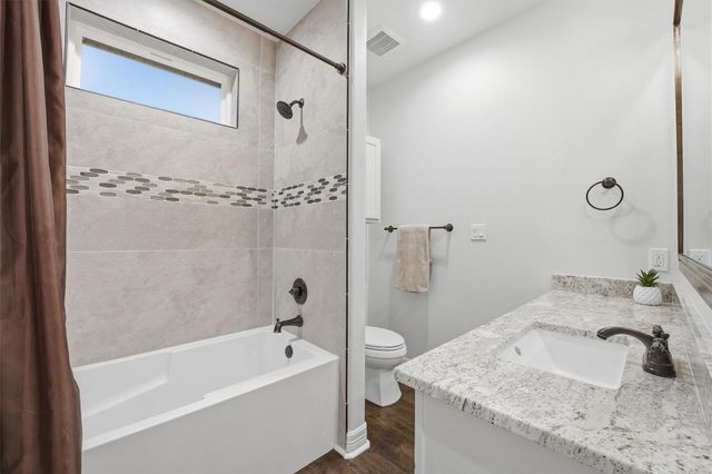 3900 Galleon, Galveston, TX 77554