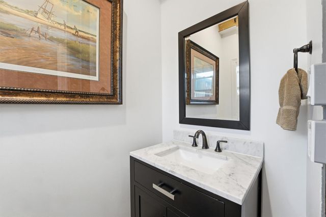 3900 Galleon, Galveston, TX 77554