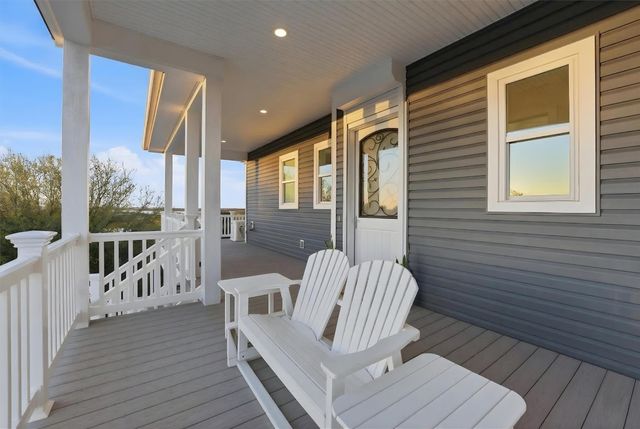 3900 Galleon, Galveston, TX 77554