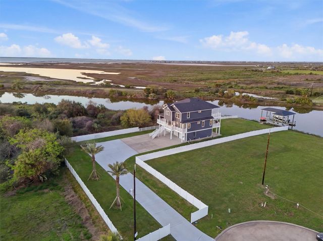 3900 Galleon, Galveston, TX 77554