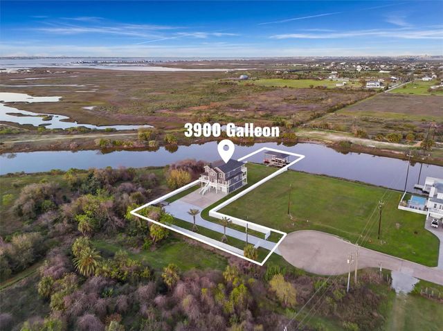 3900 Galleon, Galveston, TX 77554