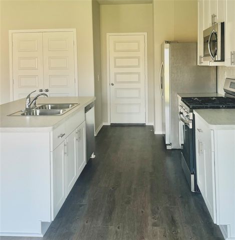 21214 Memorial Vista Drive, Houston, TX 77073