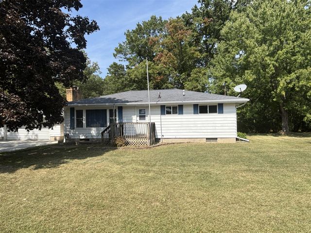 3200 W Long Lake Road, Orleans, MI 48865