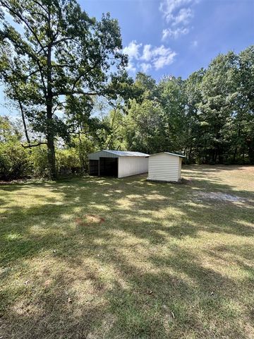 3200 W Long Lake Road, Orleans, MI 48865