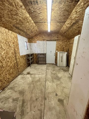 3200 W Long Lake Road, Orleans, MI 48865