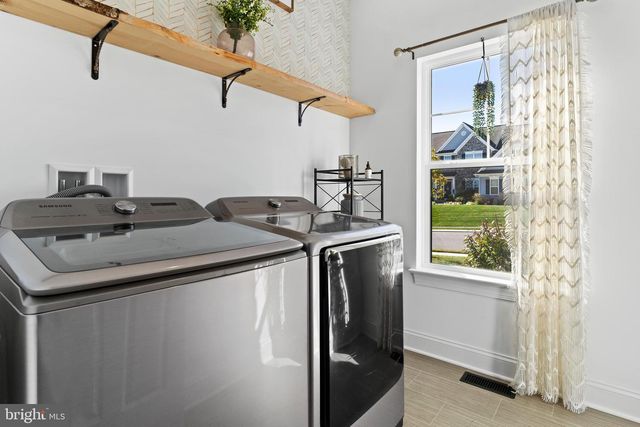 1536 ZESTAR DRIVE, Mechanicsburg, PA 17055