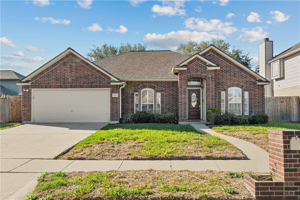 6721 Tudor Dr, Corpus Christi, TX 78414