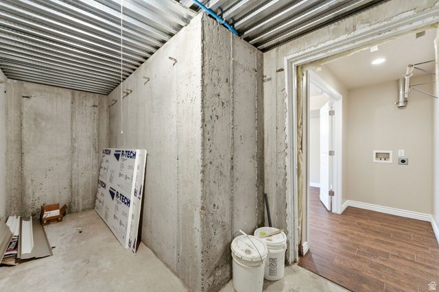 3533 N REMUDA DR, Farr West, UT 84404