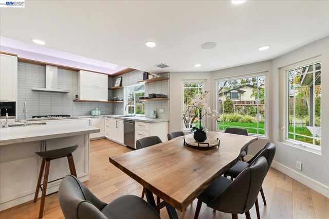 2642 Corte Vida, Pleasanton, CA 94566