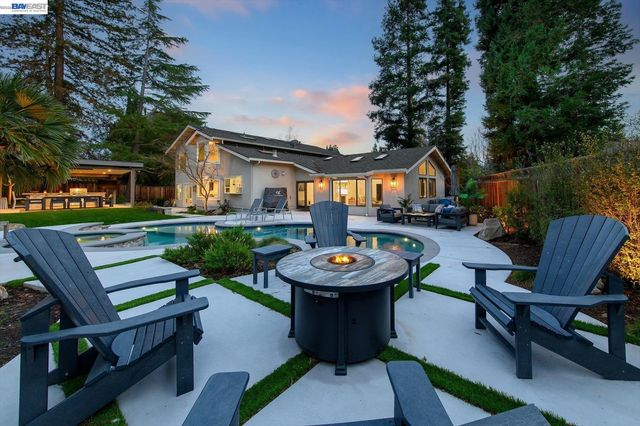 2642 Corte Vida, Pleasanton, CA 94566