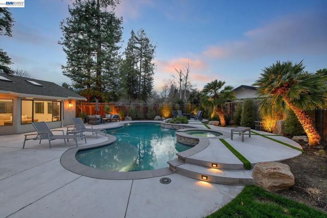 2642 Corte Vida, Pleasanton, CA 94566