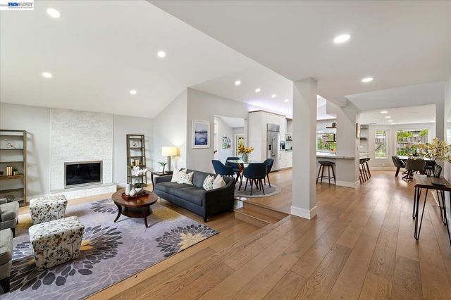 2642 Corte Vida, Pleasanton, CA 94566