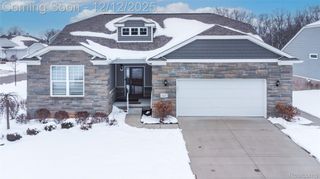 3227 Waverly Woods Lane, Oceola Township, MI 48843