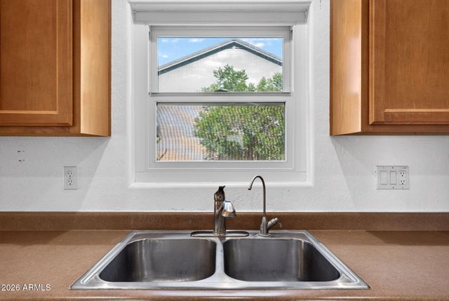 1274 E HAROLD Drive, San Tan Valley, AZ 85140