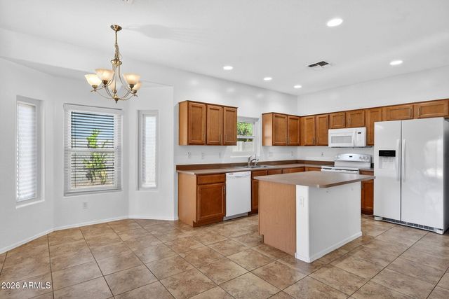 1274 E HAROLD Drive, San Tan Valley, AZ 85140