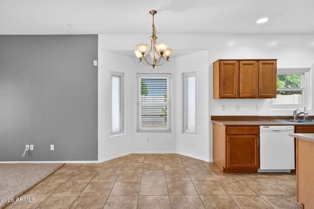 1274 E HAROLD Drive, San Tan Valley, AZ 85140