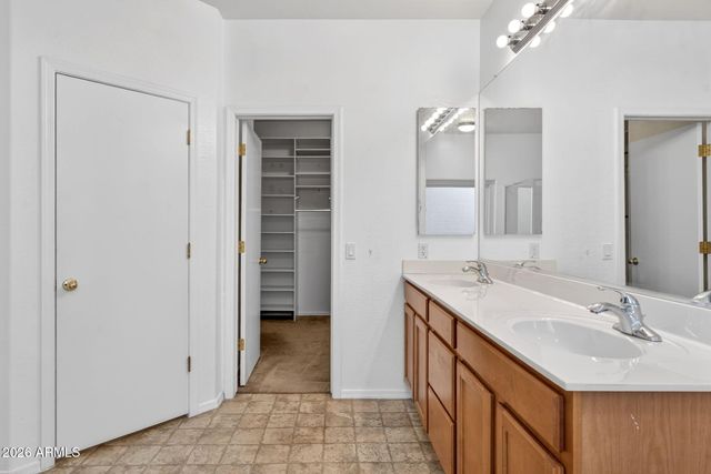 1274 E HAROLD Drive, San Tan Valley, AZ 85140