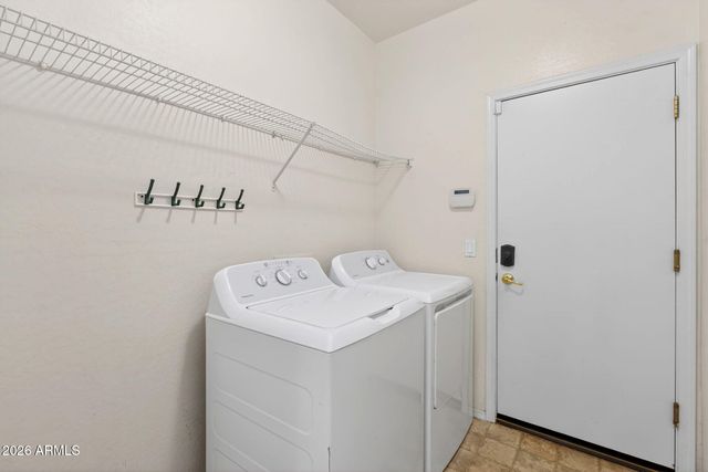 1274 E HAROLD Drive, San Tan Valley, AZ 85140