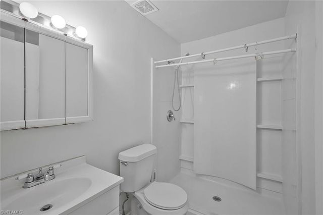 28431 Windsor RD, Bonita Springs, FL 34134