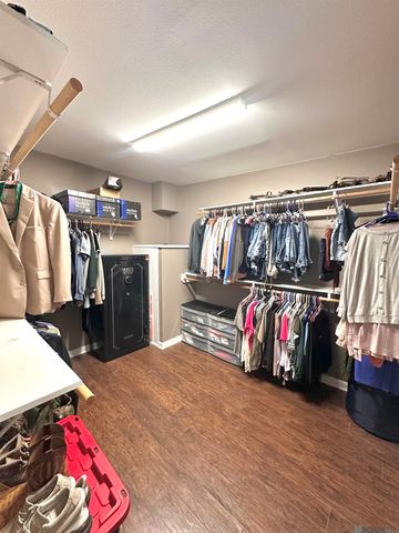 19647 Perrilloux Rd, Livingston, LA 70754