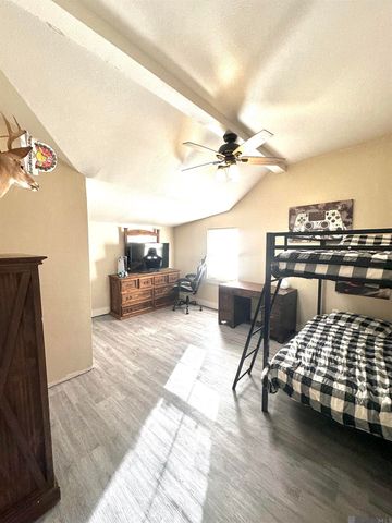 19647 Perrilloux Rd, Livingston, LA 70754