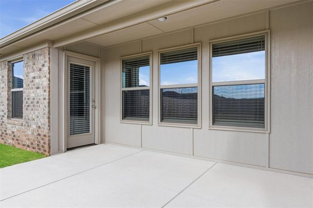17601 Knox Farm Road, Edmond, OK 73012