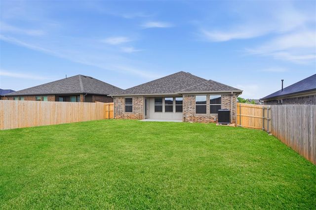 17601 Knox Farm Road, Edmond, OK 73012