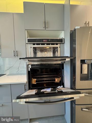 5024 CHESTNUT ST, Philadelphia, PA 19139
