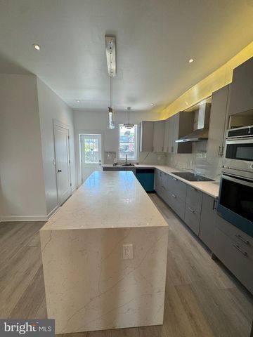 5024 CHESTNUT ST, Philadelphia, PA 19139