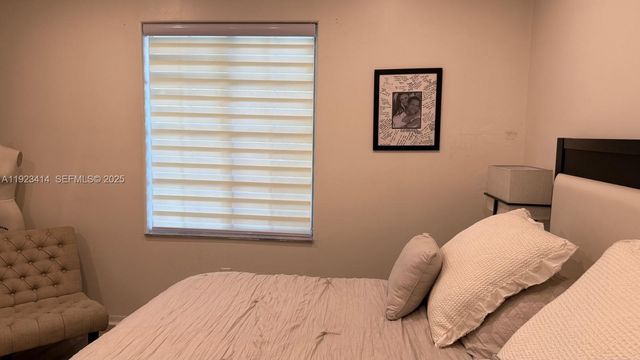 13839 SW 152nd Ter, Miami, FL 33177