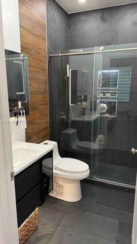 13839 SW 152nd Ter, Miami, FL 33177