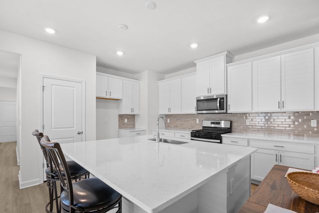 1113 Lauryn Oak Loop, Longs, SC 29568
