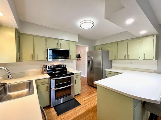 3129 Ranger Drive, Lawrence, KS 66049