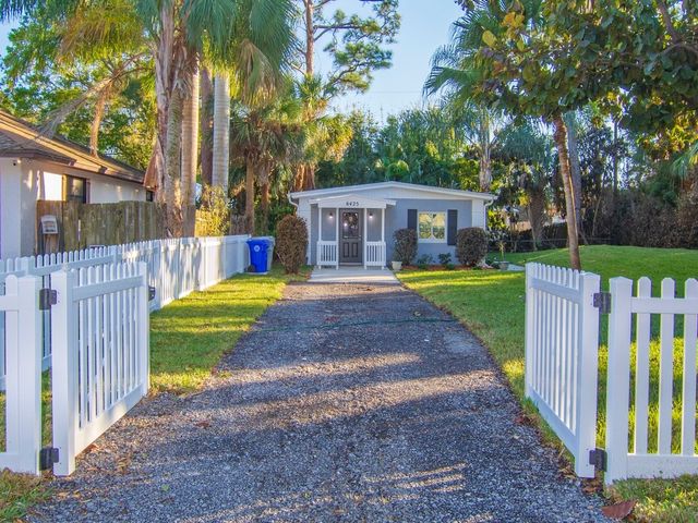 6425 4th Place, Vero Beach, FL 32968